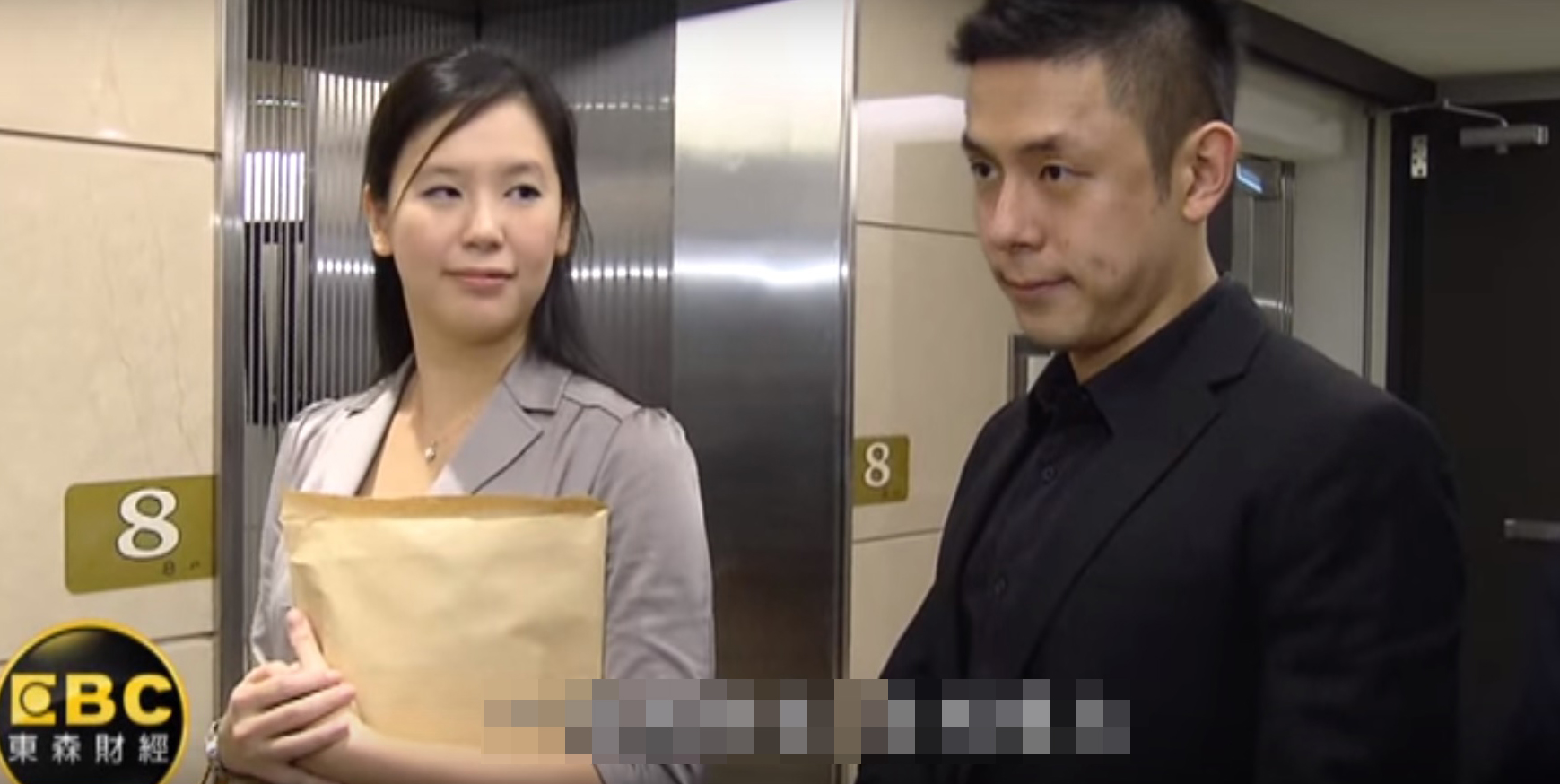 2016年台苯董監事改選時，孫鐵漢支持吳乃仁的女兒吳怡青（左）擔任台苯董事長，兒子吳怡翰（右）也擔任台苯董事。（翻攝東森財經）