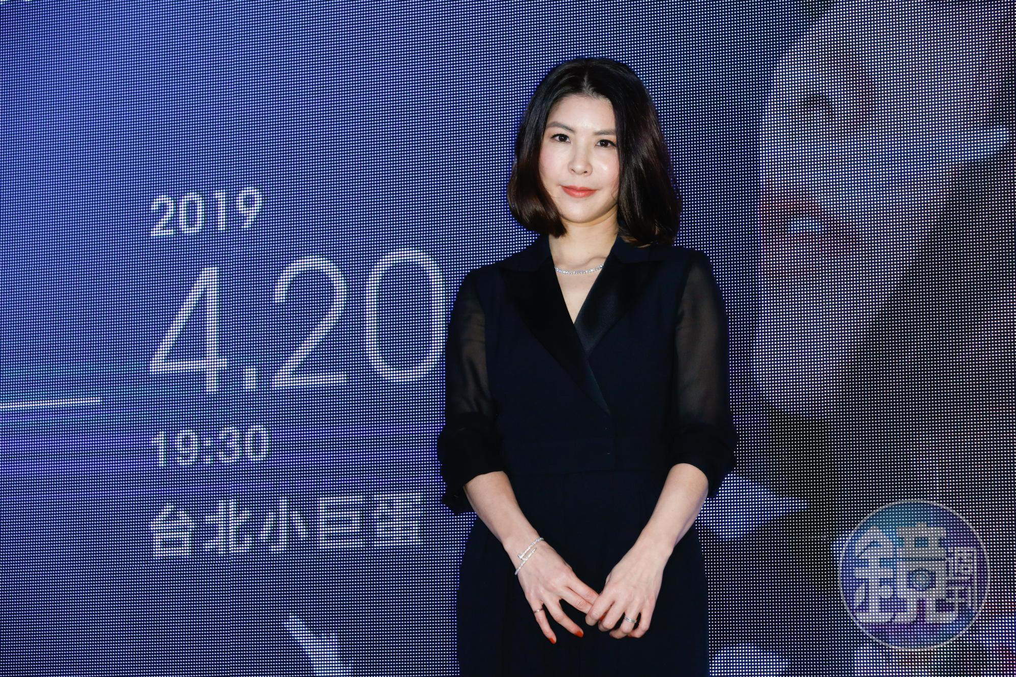 許茹芸宣布明年4月20日將在台北小巨蛋開唱，一圓跟歌迷20年的承諾。