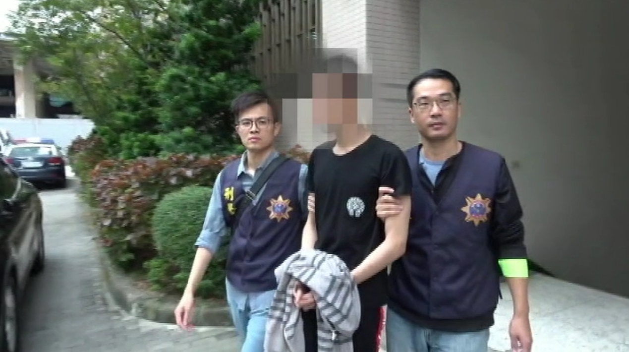 竹聯幫雷堂副堂主涉製毒、販毒，遭警方逮捕。（刑事局提供）