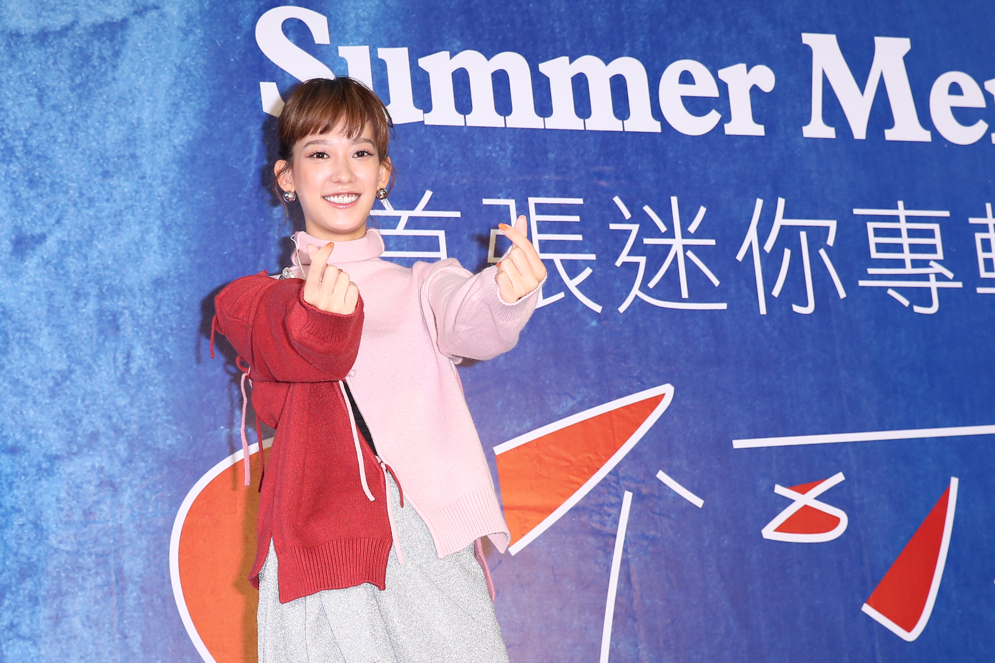 孟耿如為第一張迷你專輯《#不可愛》舉辦簽唱會。