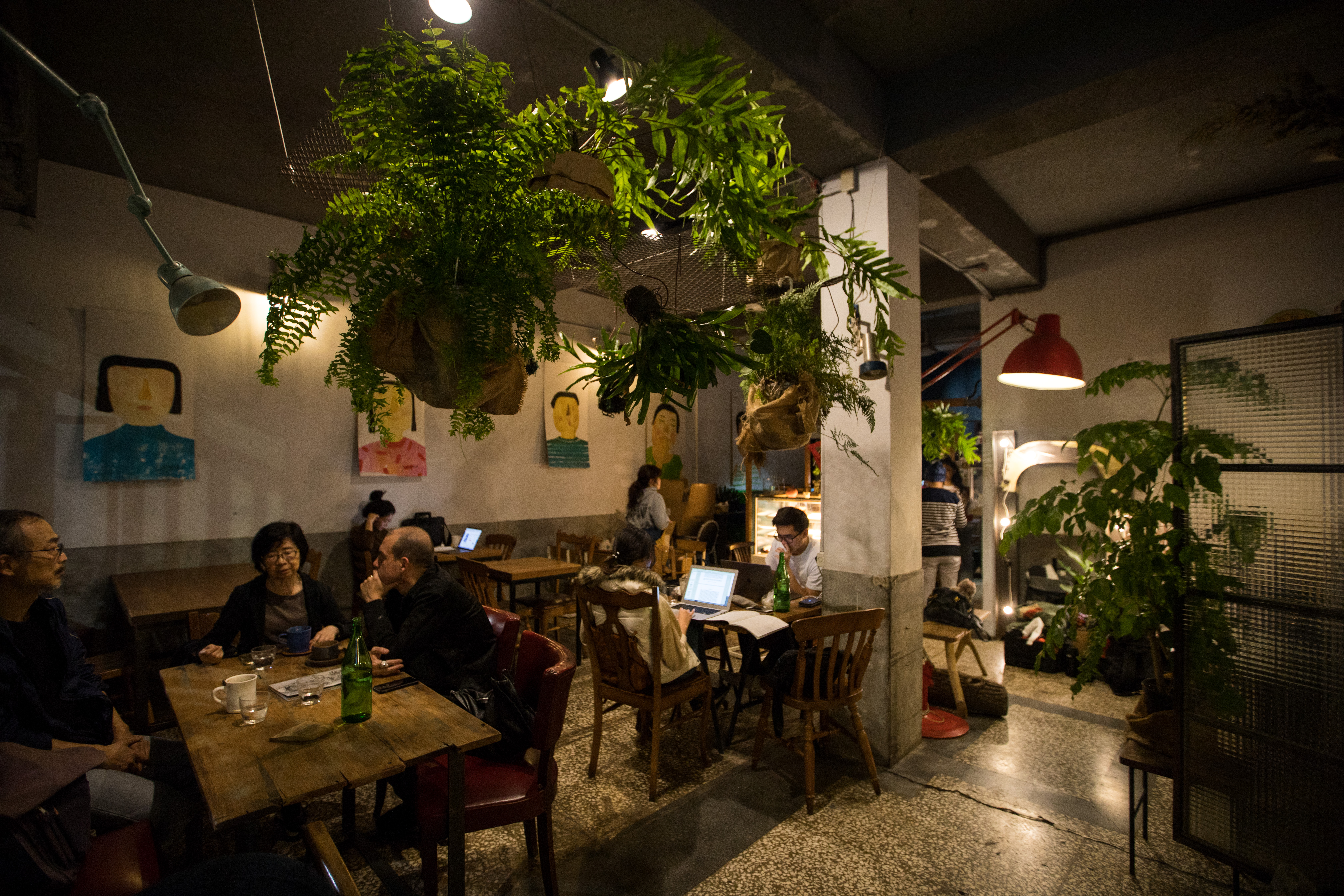其實店內任何一隅，都可以有自己的時光。