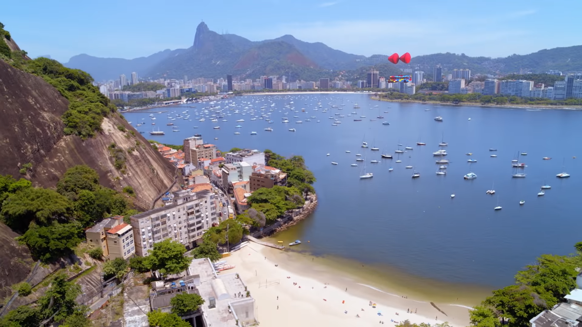 結合《要塞英雄》、皇家婚禮、進食、Meme 和「各種觀眾想要的東西」，成果是 YouTube 史上最不受歡迎的影片。