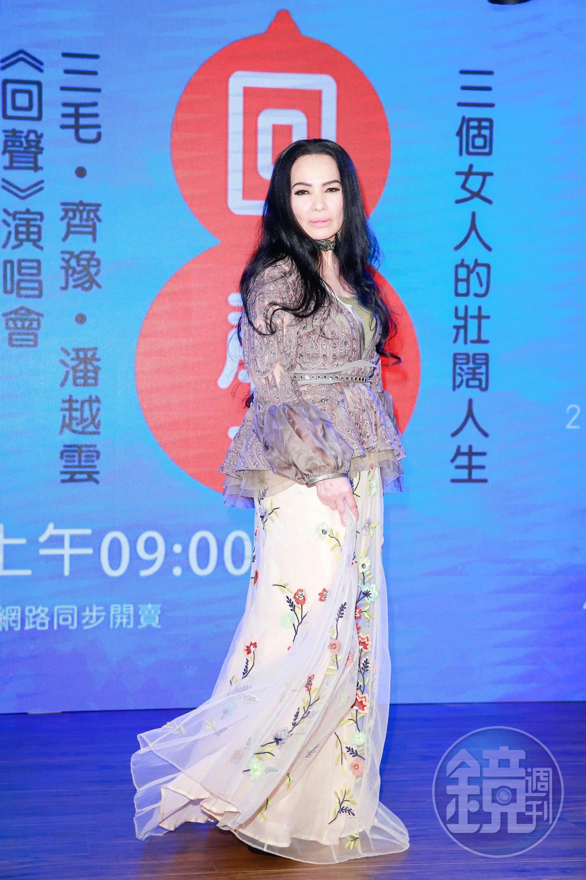 潘越雲遭前夫與警察捉姦在床離婚,與小王被控告妨害家庭賠上名譽。 (本刊資料照)