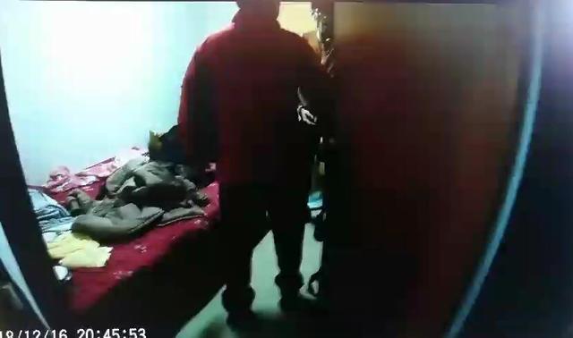 警方逮獲柯嫌後並於其中和租屋處逮獲共犯劉嫌。（警方提供）