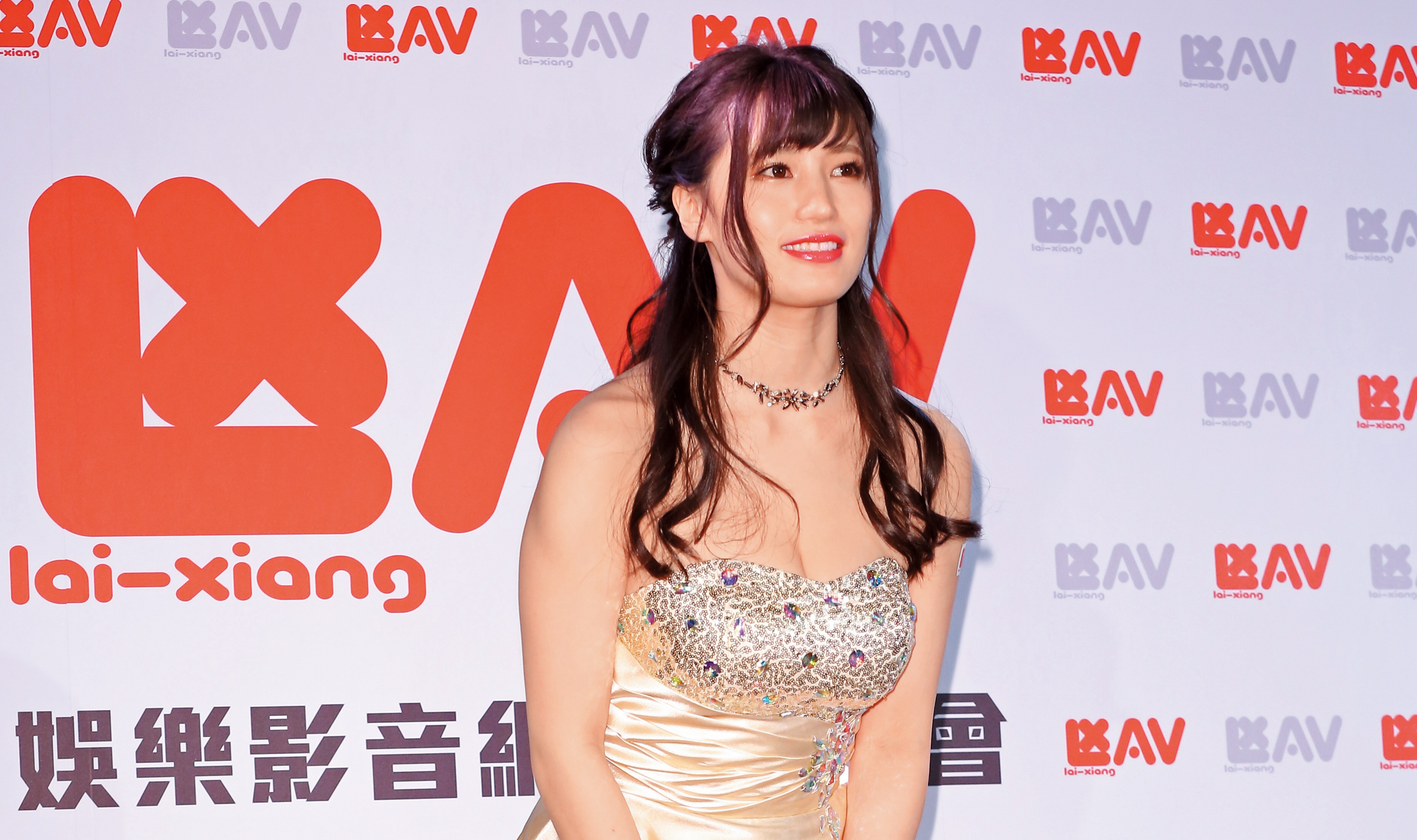 高橋聖子的Ｇ彈視覺效果懾人，尤其火力非常集中，很具壓迫性。