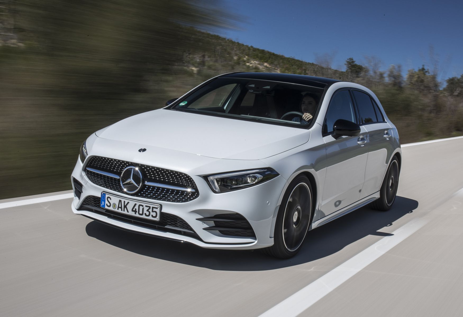 【年度風雲車】一圓摘星夢！MERCEDES-BENZ A-Class 