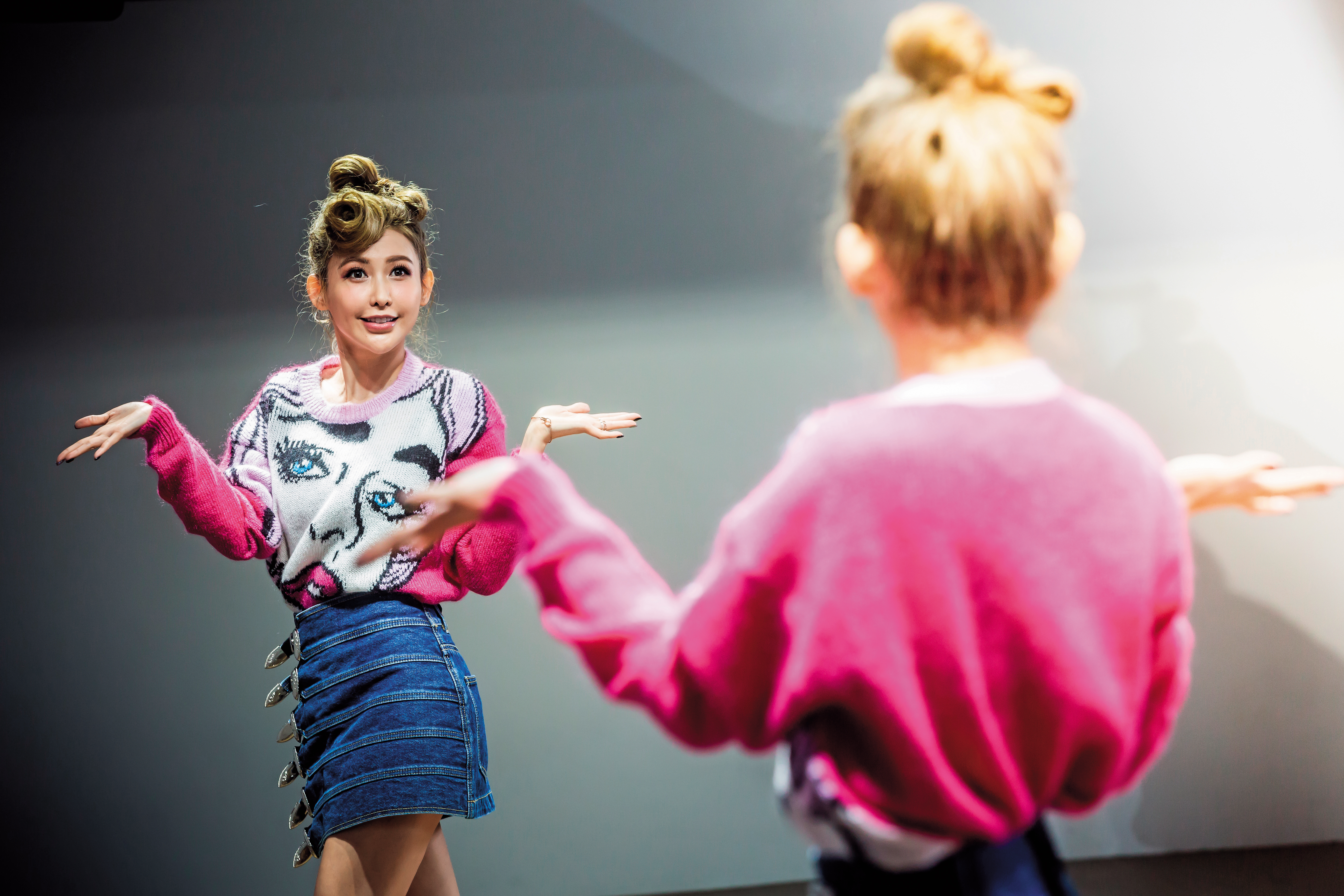 愷樂看似傻大姐，其實對「錢」很有一套，懂得靠紀律投資將錢滾大。