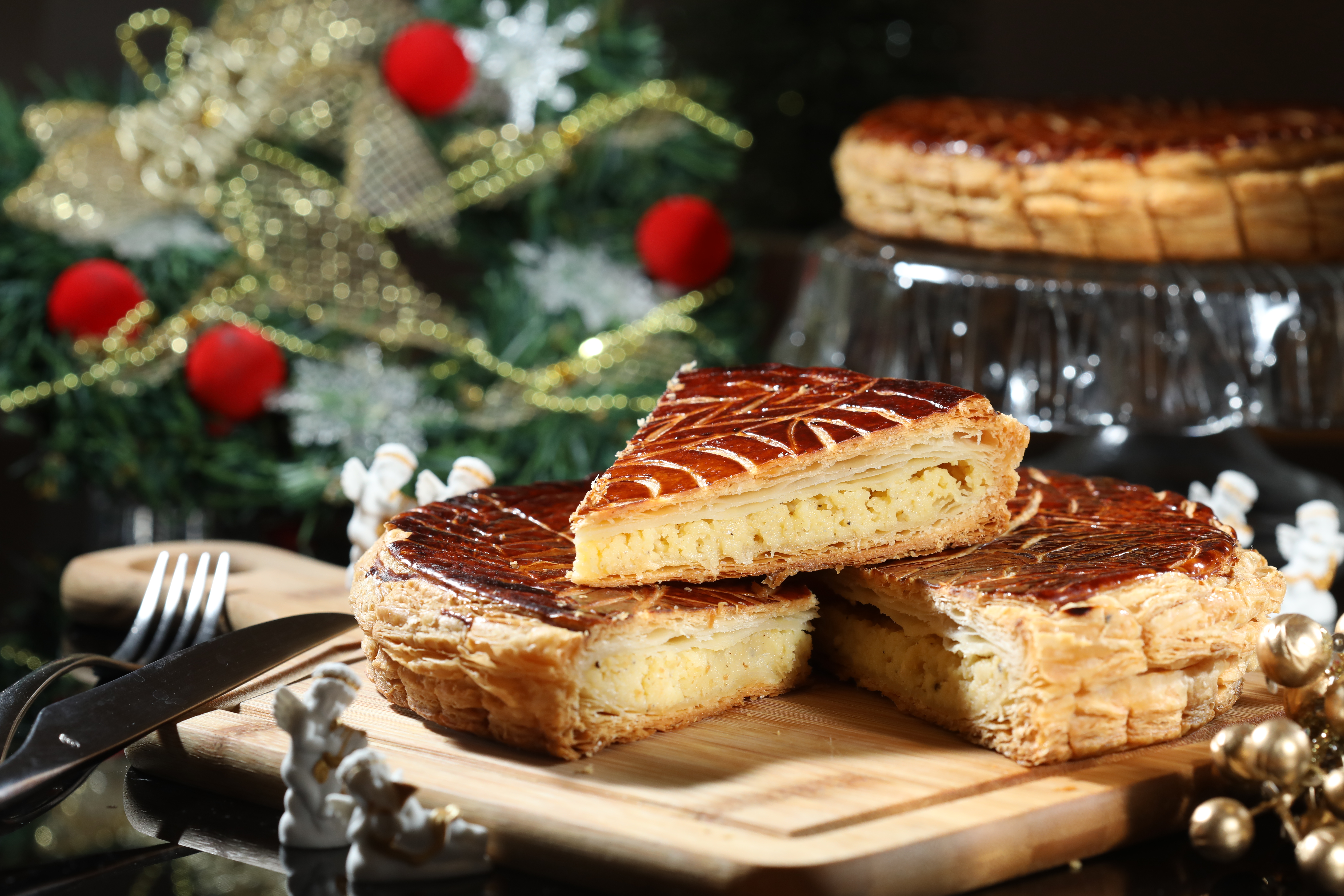 「檸檬馬告國王餅」是今年開發出來的新口味，柑橘香氣更添輕盈。（790元／個）