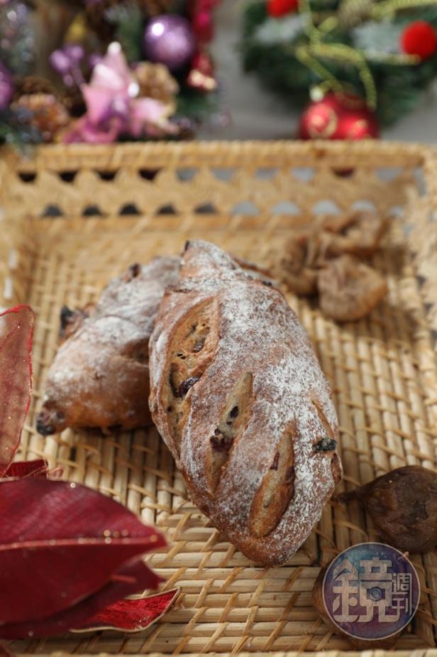「無花果裸麥」用天然酵種的酸香統合果香和麥香,引人回味。(70元/個)