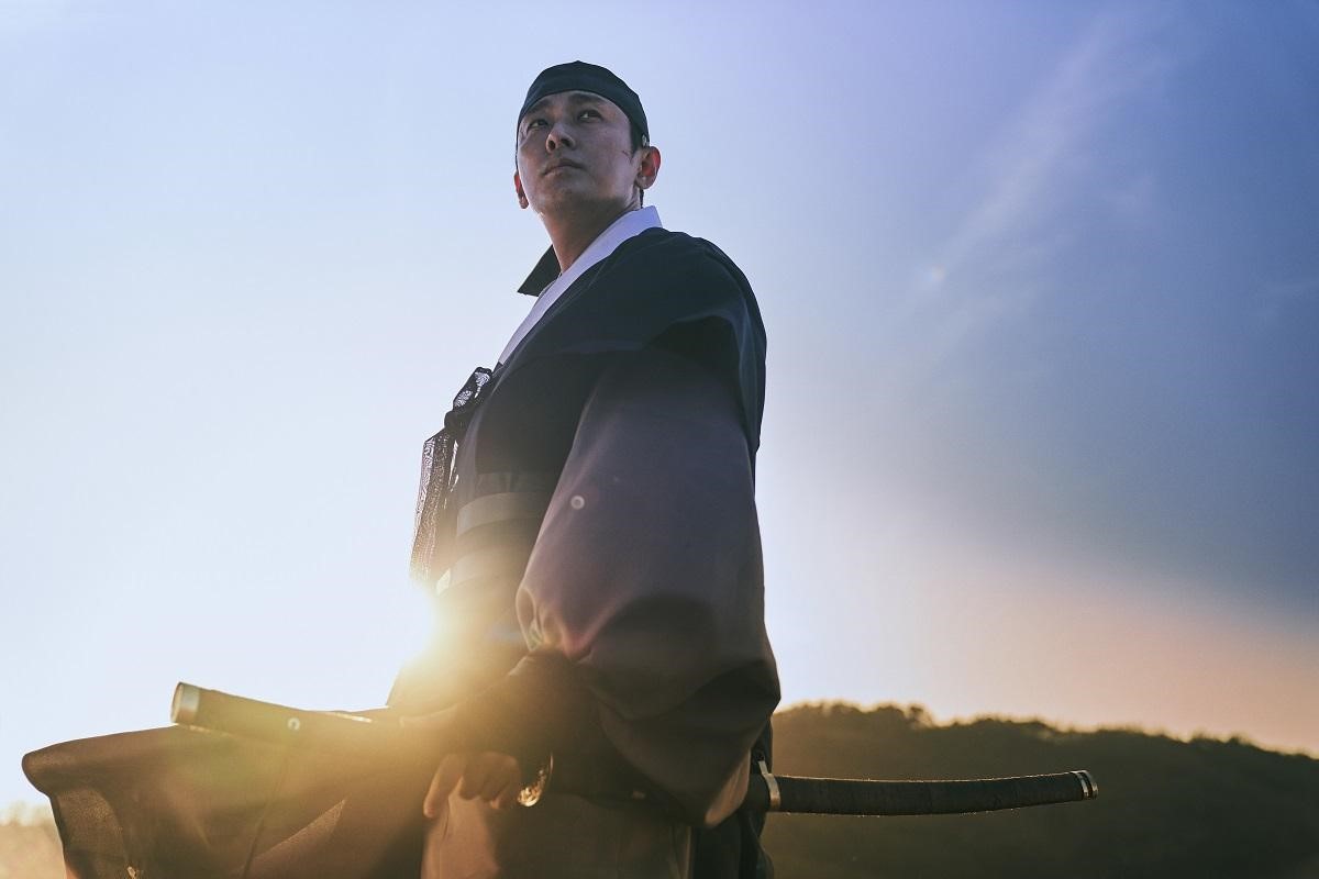 朱智勛在《李屍朝鮮》飾演皇太子,是衰敗朝鮮王國中唯一的光明。(韓國Netflix提供)