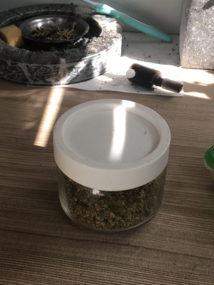大麻成品淨重約37公克。(警方提供)