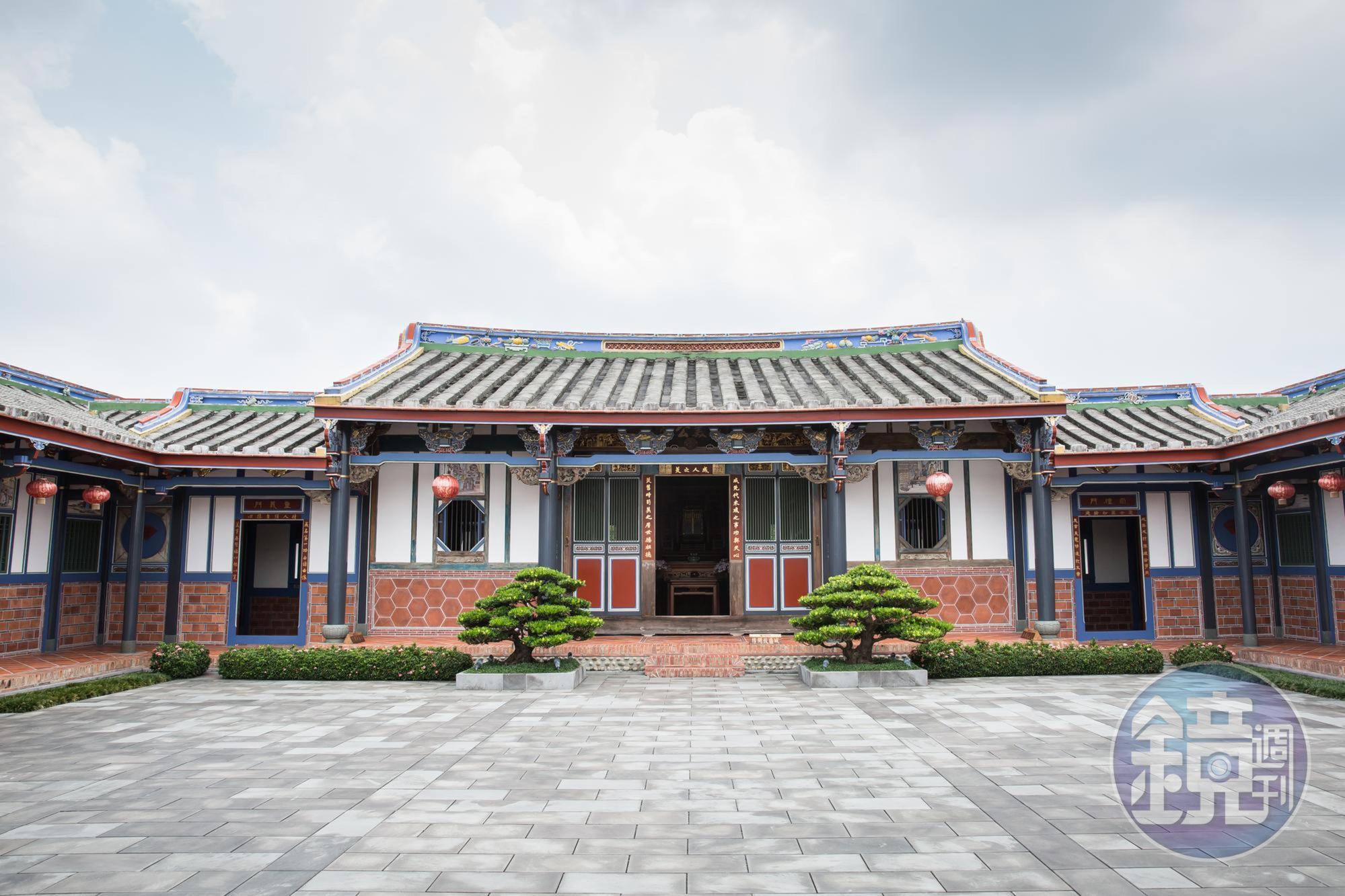 頂新魏家兄弟在彰化永靖發跡,砸下60億元修復百年祖厝「成美堂」。