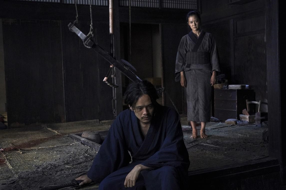 日本新生代演技明星池松壯亮與蒼井優（右）別具現代感，但也因此被塚本晋也看中，力邀演出。  （天馬行空提供）