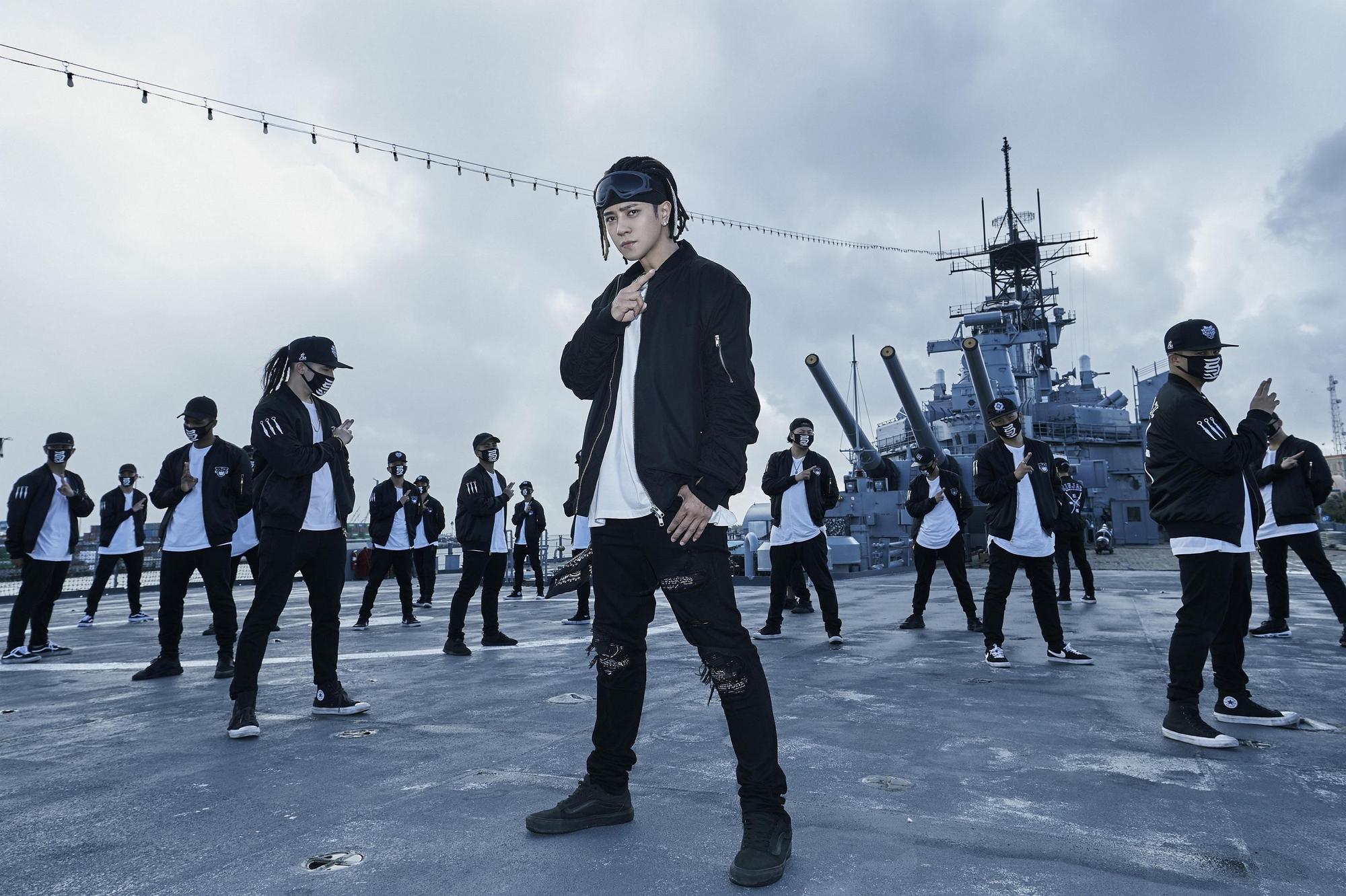 羅志祥年底唱片大戰沒缺席,推出單曲陪歌迷跨年。(EMI提供)