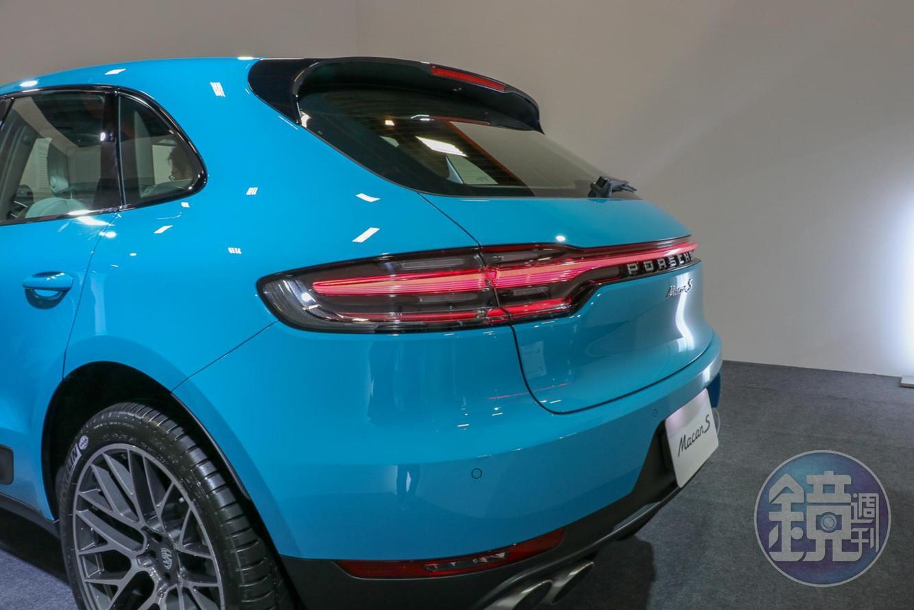 明年上半年將發表的Macan則是PORSCHE本次的重點。