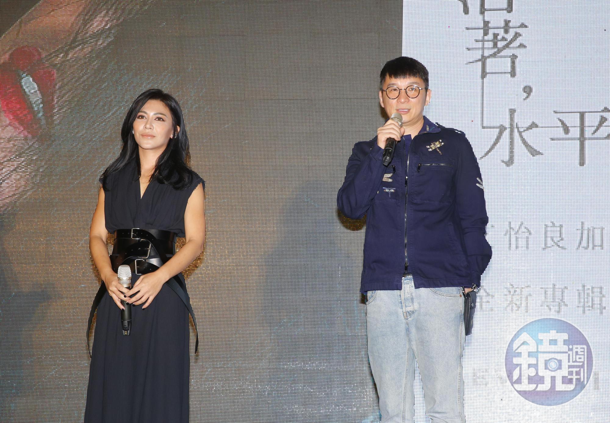 艾怡良今年簽給天后的經紀人陳鎮川，成為張惠妹同門。