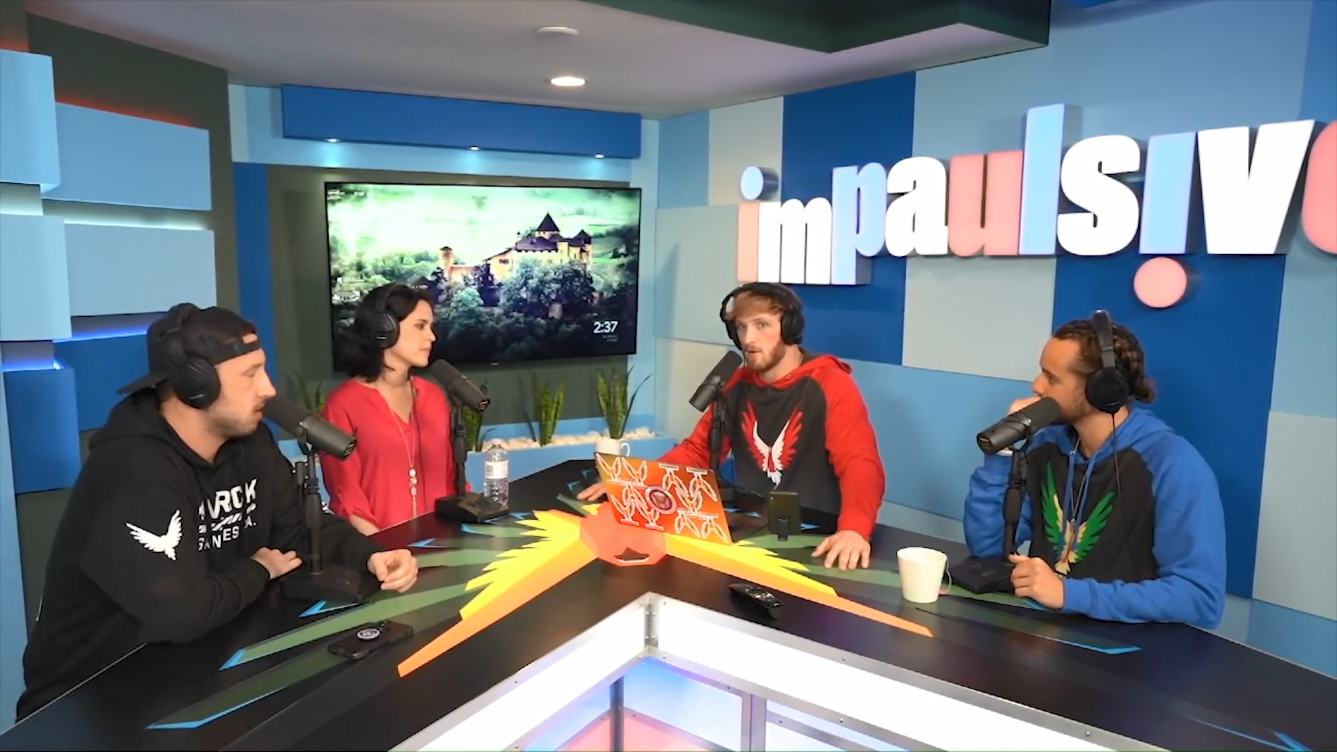 爭議系 YouTuber Logan Paul 開設新節目，以 Podcast 的方式與性學專家進行訪談，試圖以深度內容扭轉形象。（Impaulsive Podcast 影片截圖）