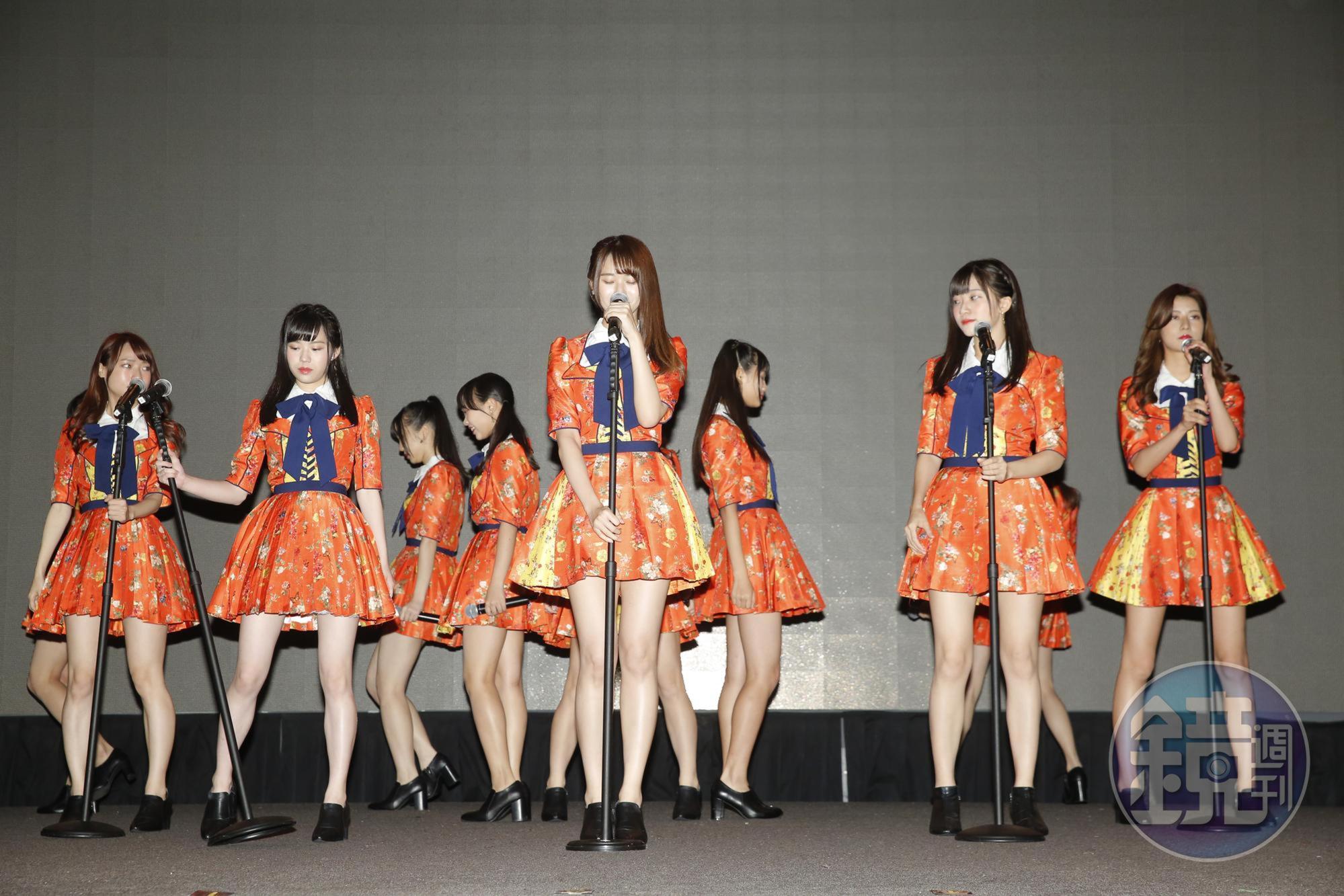 直播平台「浪Live」同時也與AKB48 Team TP的經紀公司簽約，未來將提供全頻道資源強力力捧AKB48 Team TP。
