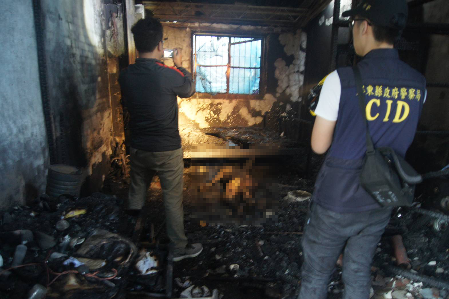 26年次的老翁睡夢中，遇到自己媳婦玩火意外遭燒死。（屏縣消防局提供）