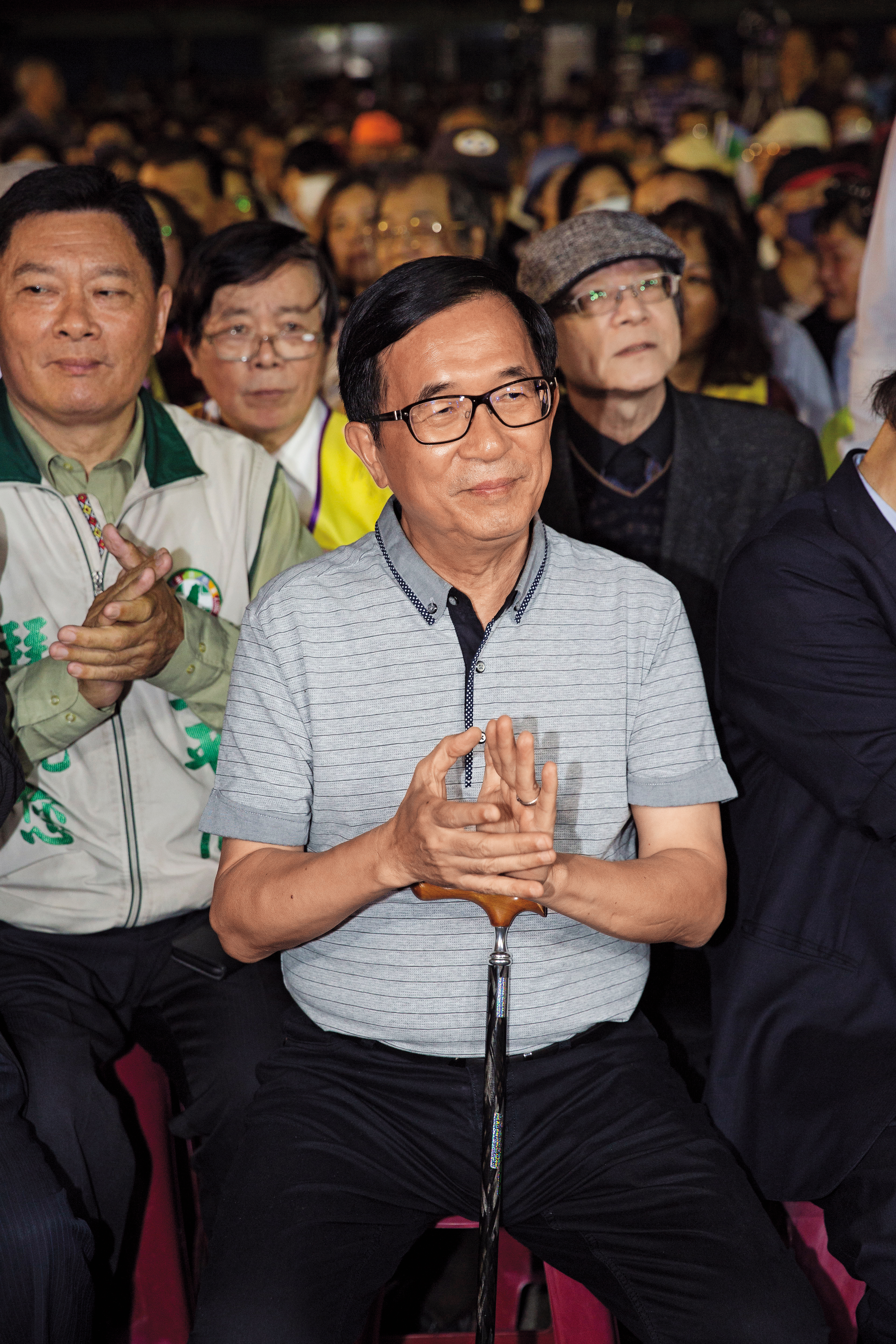 前總統陳水扁主張辦總統黨內初選，並應納入黨員投票。