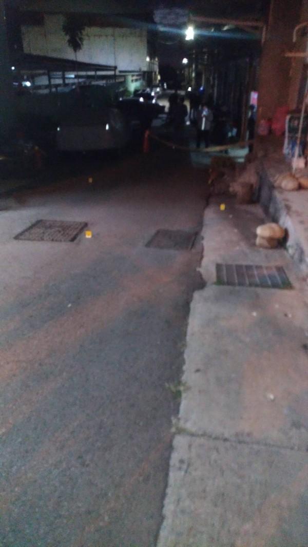 蔡男在沙鹿區中航路289巷住處附近被狙殺，送醫後不治。（警方提供）