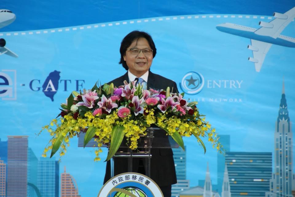 教育部長葉俊榮證實,已向行政院遞出辭呈。(翻攝自葉俊榮臉書)