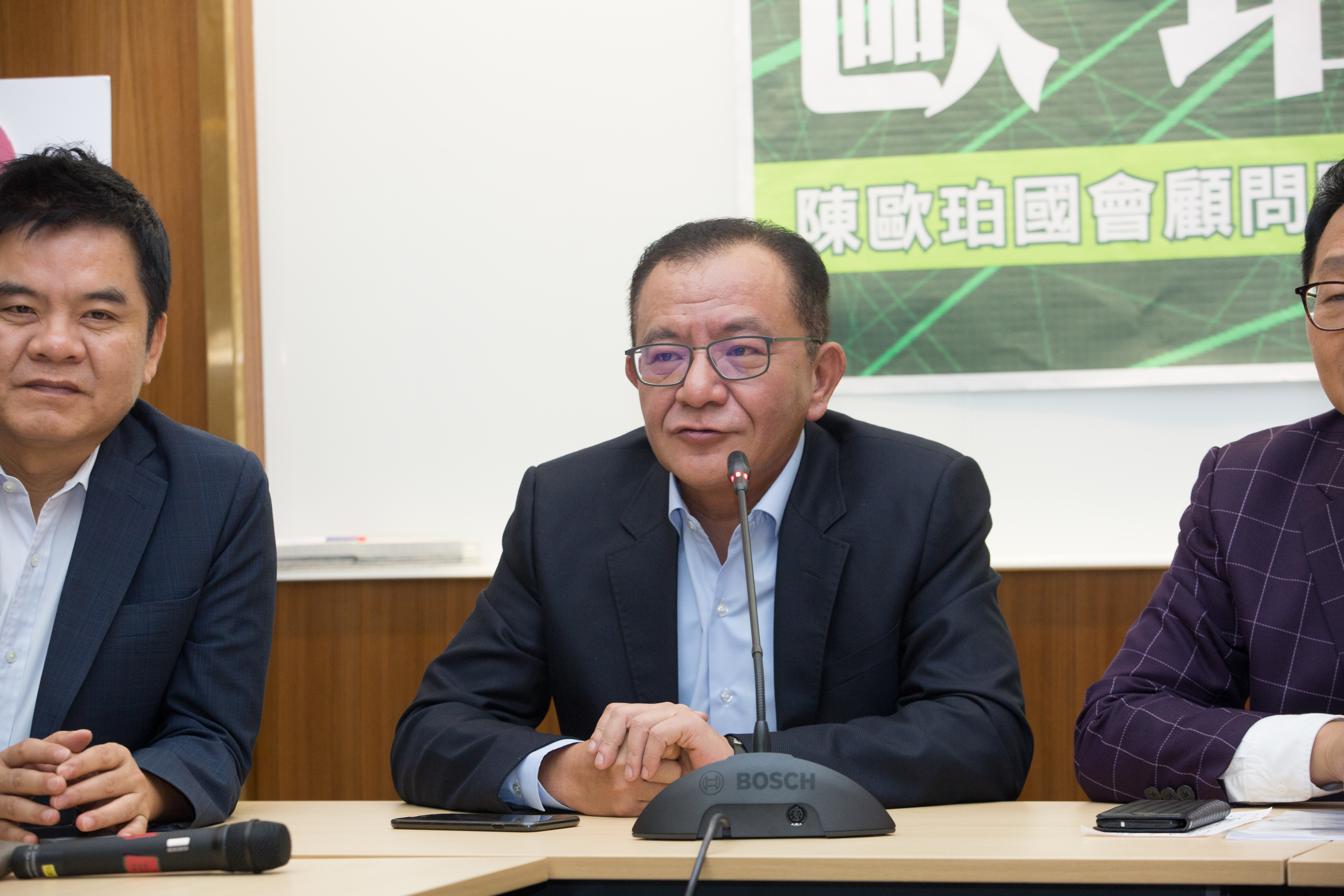 民進黨立委高志鵬涉貪污案，遭判有期徒刑4年6個月、褫奪公權4年，中選會表示3個月內完成高所屬的新北市三重后立委補選。