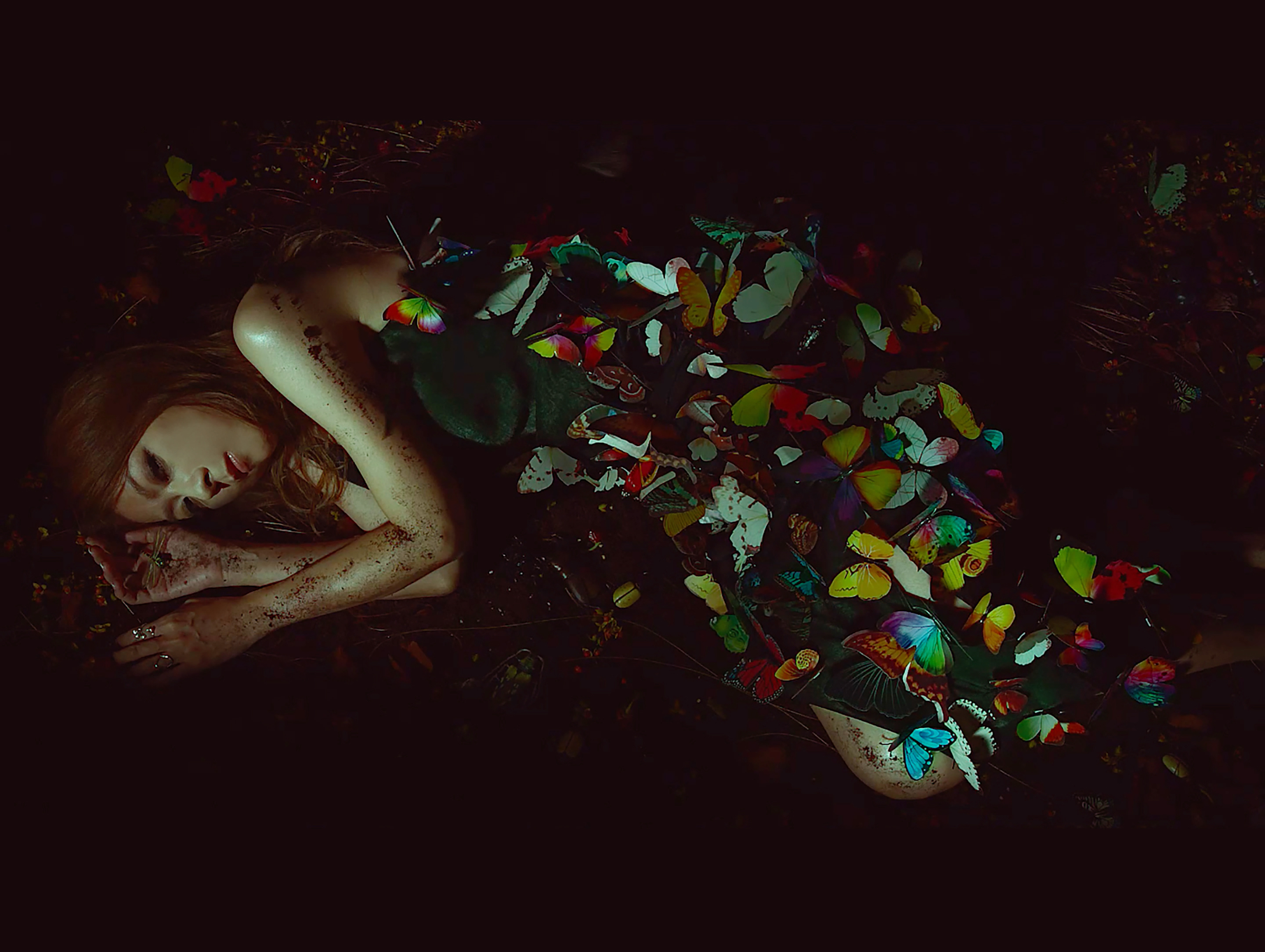 出道20週年的陳綺貞，睽違5年推出新專輯《沙發海》。