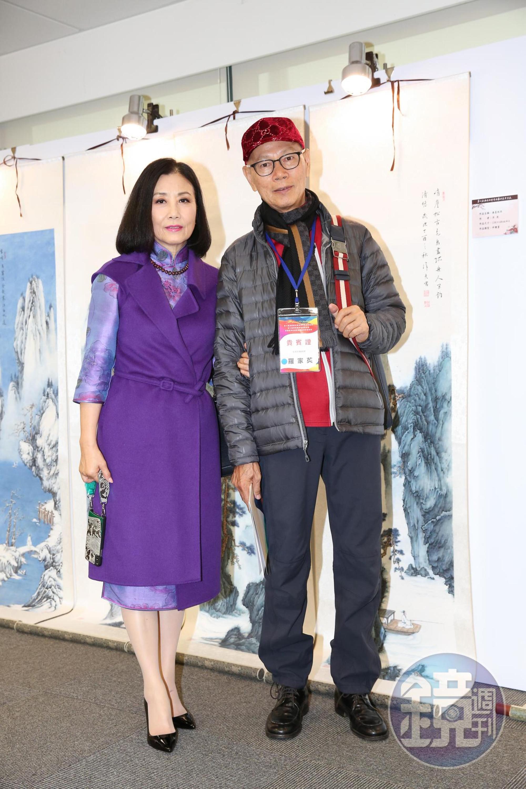 在香港有「阿姐」之稱的汪明荃與羅家英一起現身論壇，她並在論壇發表演說，談香港的粵劇傳統藝術。