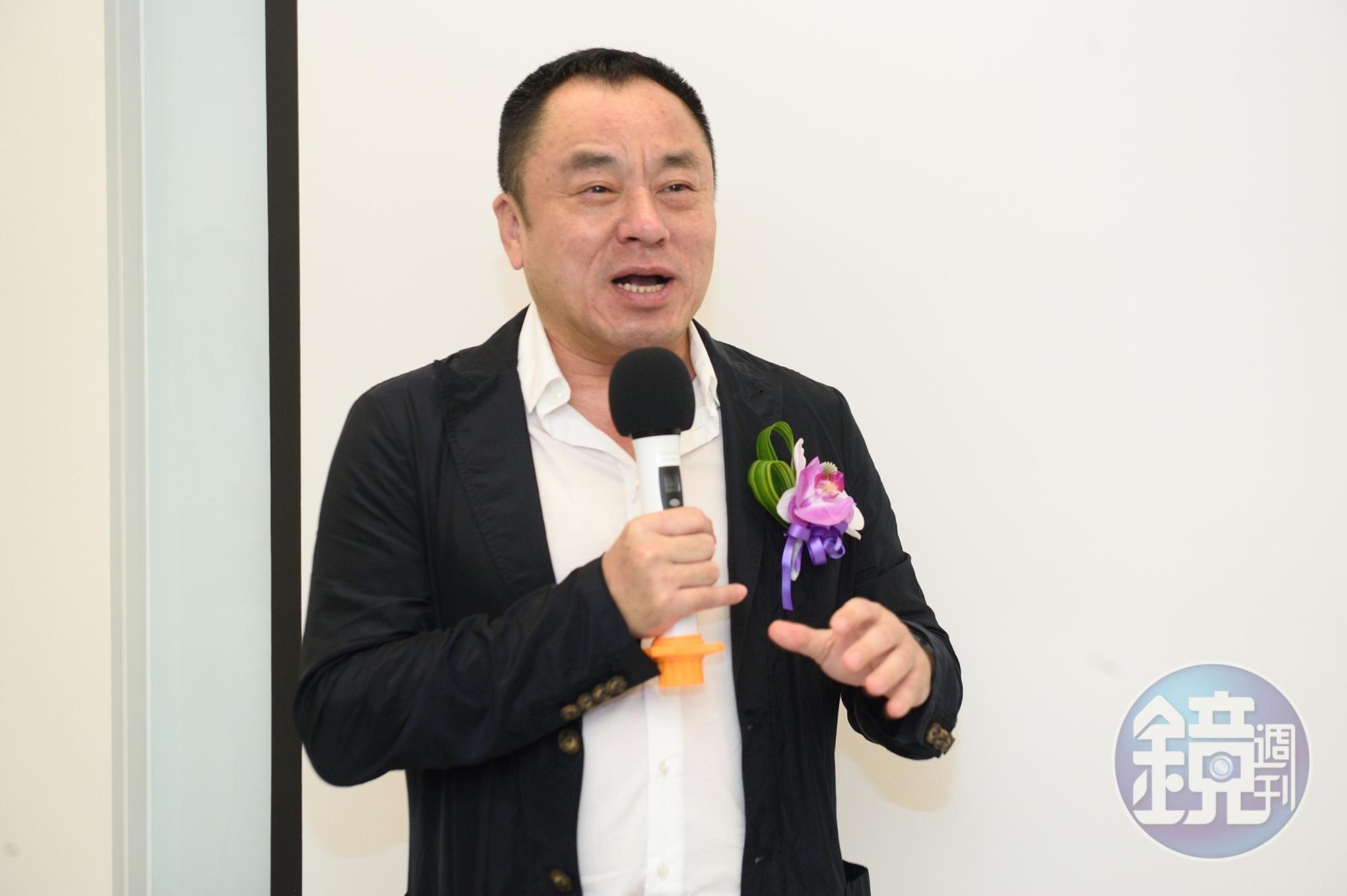 李世聰為挺賴英里，用神祕專戶入股寒舍。