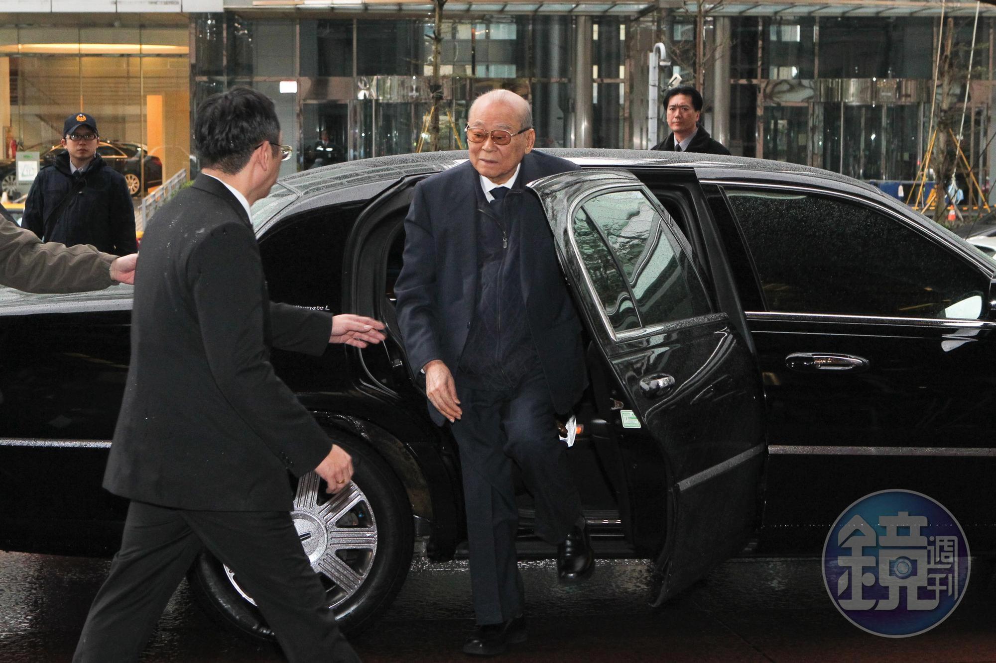 林堉璘在6月9日與世長辭,享壽83歲,他罹癌後開始布局分產交棒,生前已做好事業與財產規劃。