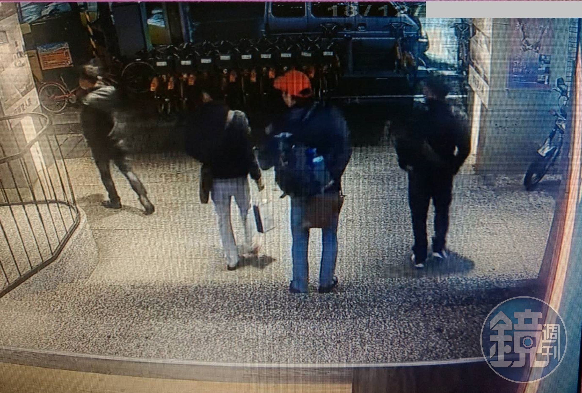 脫團旅客離開飯店後逃逸，目前累計到案人數17人，仍有131人在逃。（移民署提供）