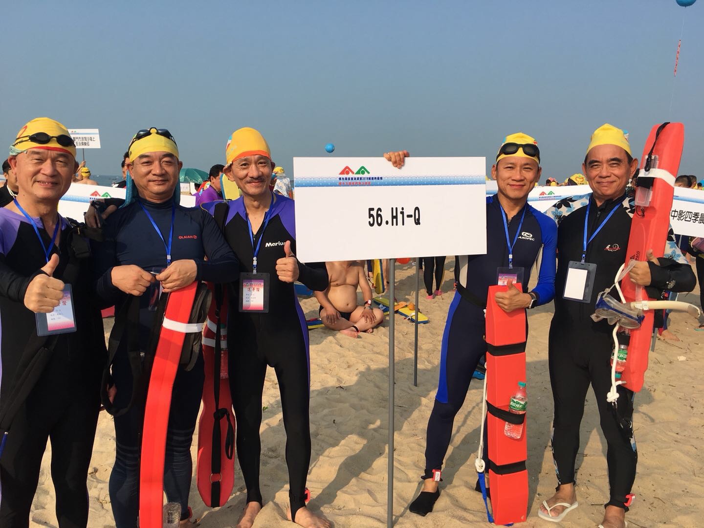 張永聲常帶同事一起海泳,2018年他共游了6個3公里的海上長泳。(張永聲提供)