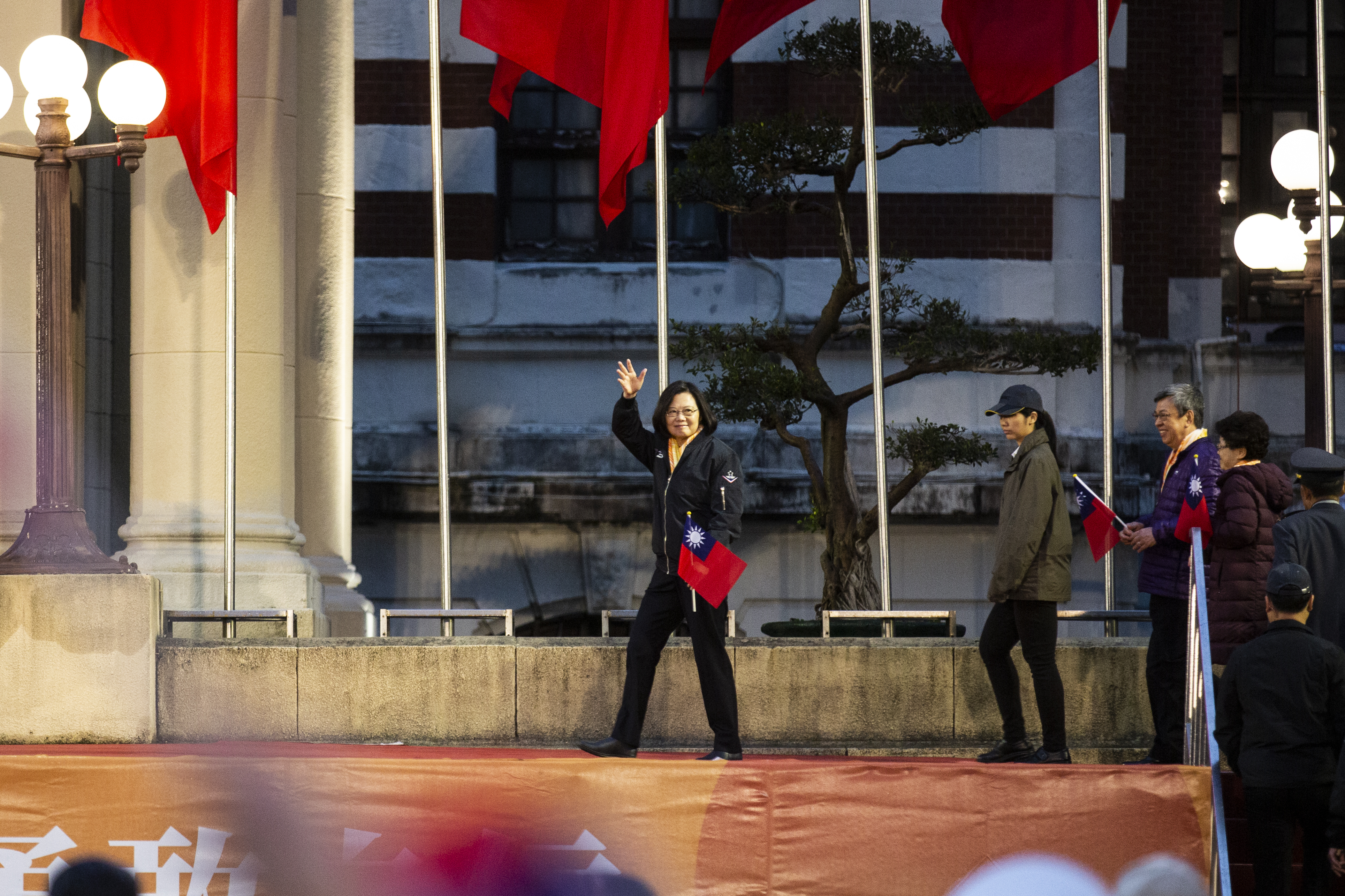 總統蔡英文於新年談話中公佈新的一年政府努力的目標。