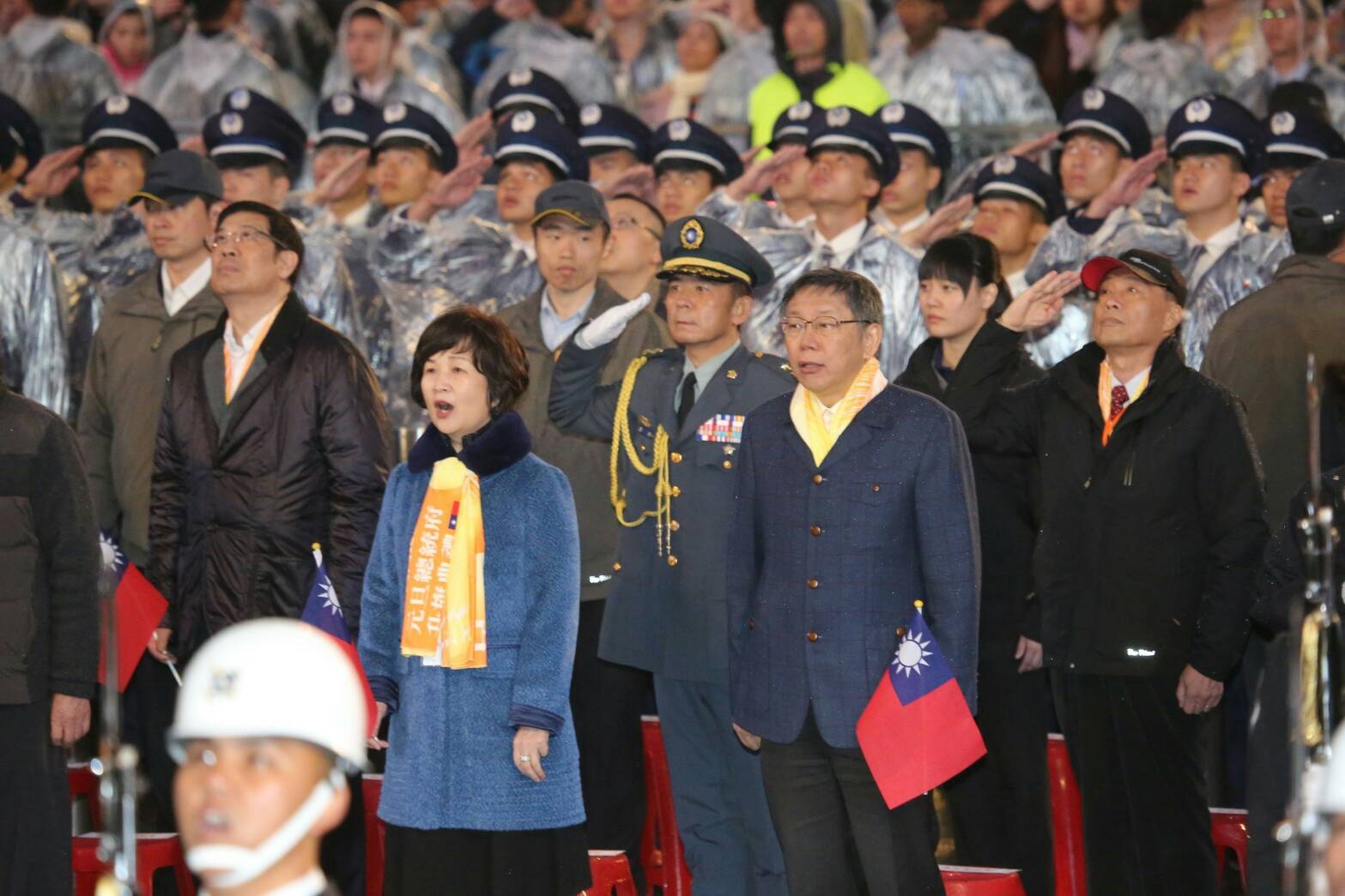 針對總統蔡英文的新年談話，台北市長柯文哲則感嘆，雙方心裡有芥蒂，講什麼都沒用。（市府提供）