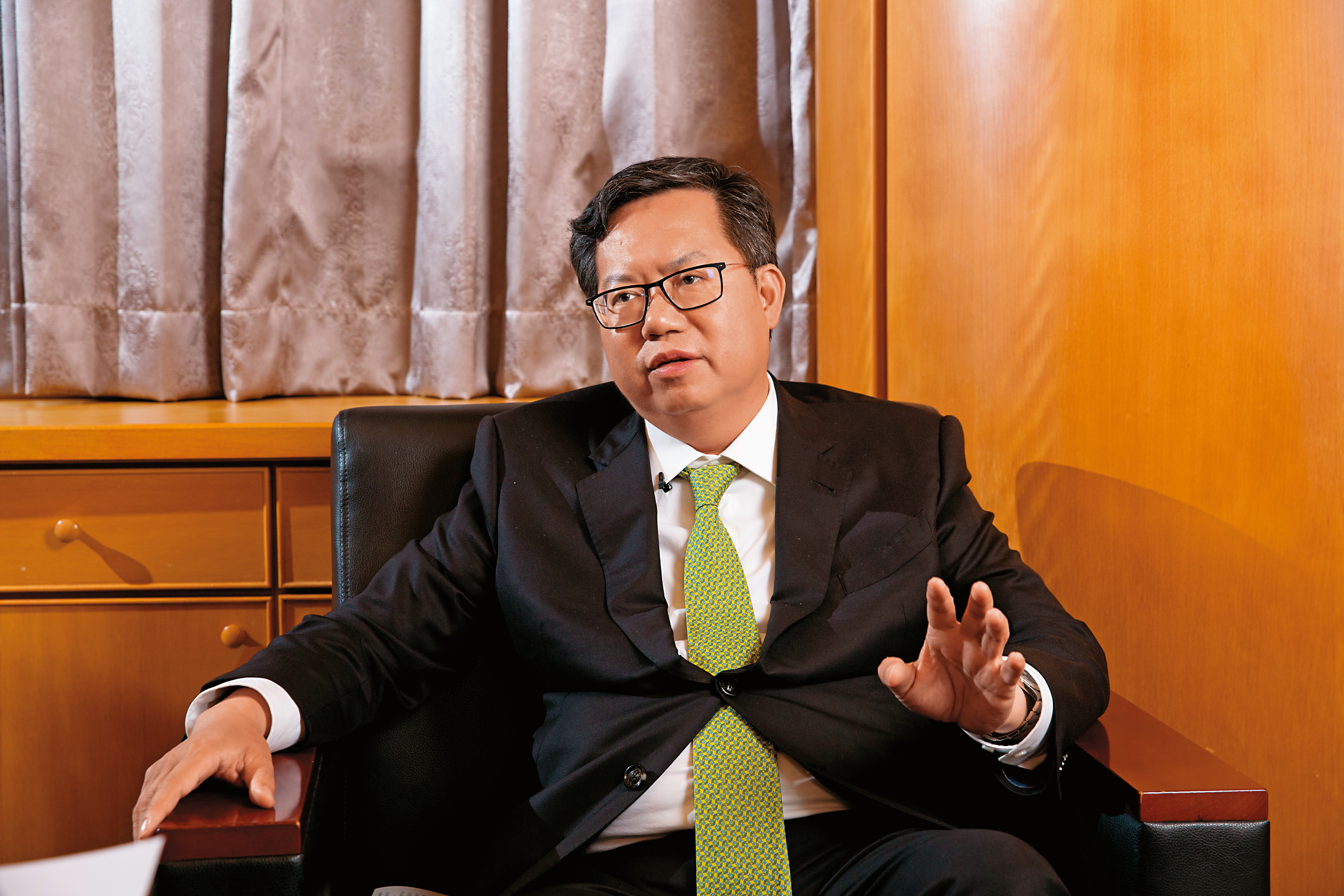 桃園市長鄭文燦接受本刊專訪，暢談他對民進黨在敗選後改造的想法。