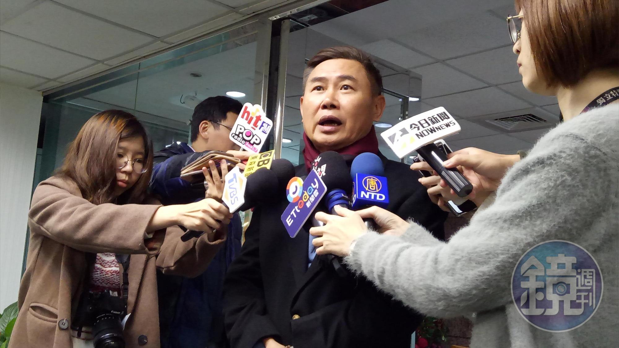 民進黨前副祕書長李俊毅宣布退出台南市立委補選黨內初選。
