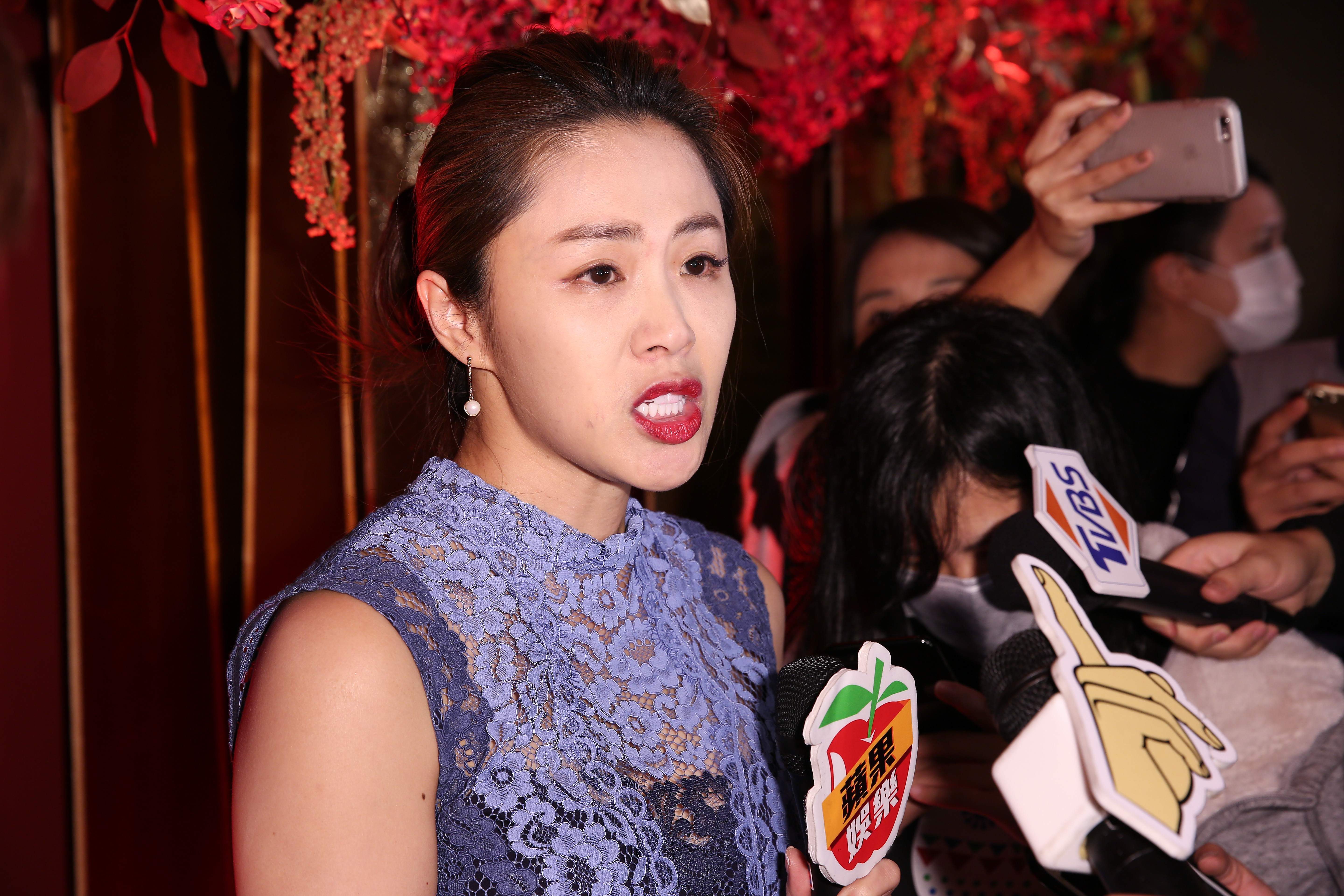 前新北市議員李婉鈺2017年11月28日深夜酒後到前立委張碩文住處狂按門鈴，讓住戶嚇得報警。