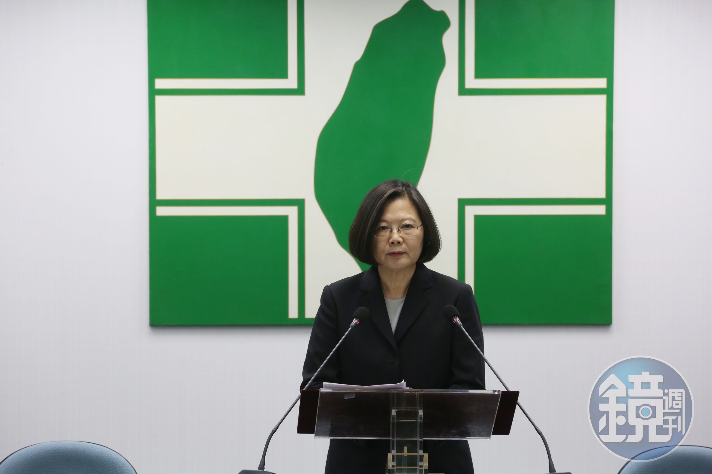 總統蔡英文強調，台灣始終未接受九二共識，絕不會接受一國兩制。