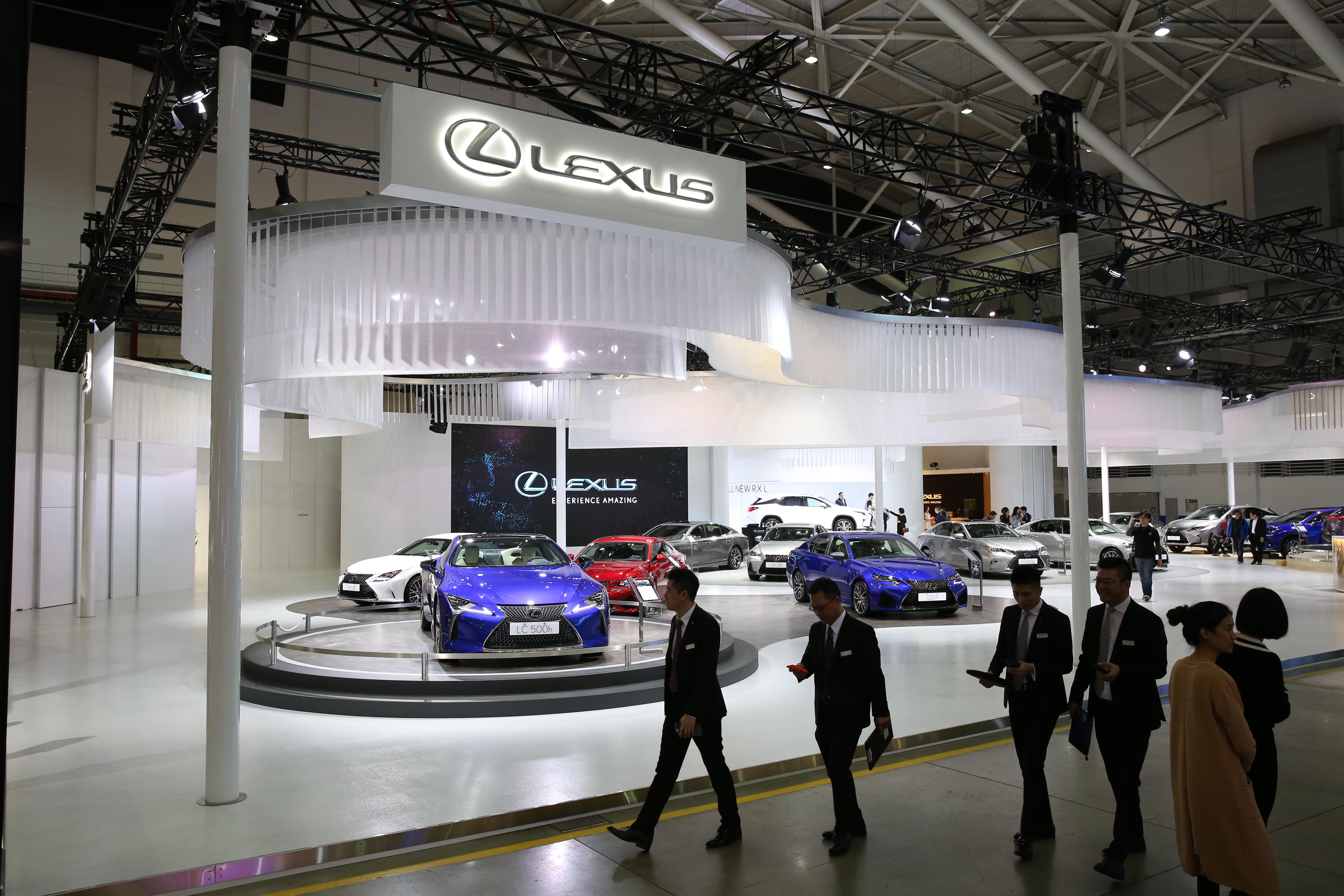 豐田代理進口豪華品牌Lexus在新款NX車系狂賣近7,000台，成長率奪下豪華品牌車冠軍。