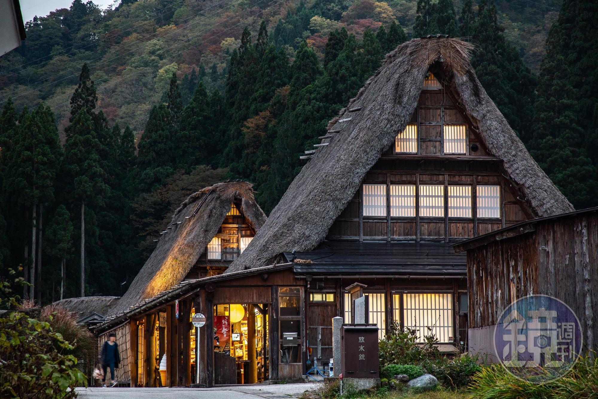在偏遠的相倉合掌村住上一晚，感受不一樣的日本傳統鄉村生活。