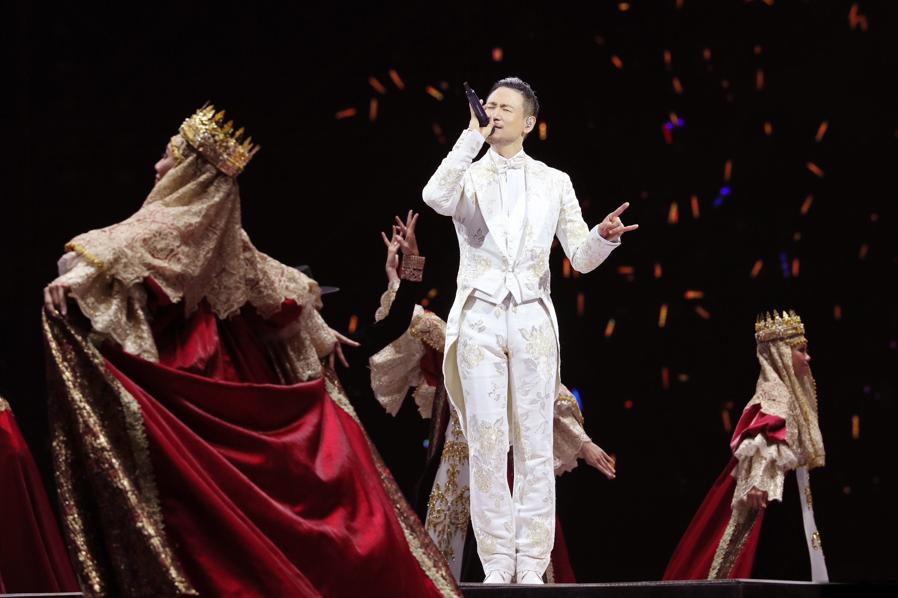 張學友4日起在高雄巨蛋連唱3天、接著回到香港開唱，為《學友・經典世界巡迴演唱會》劃下圓滿句點。（環球提供）