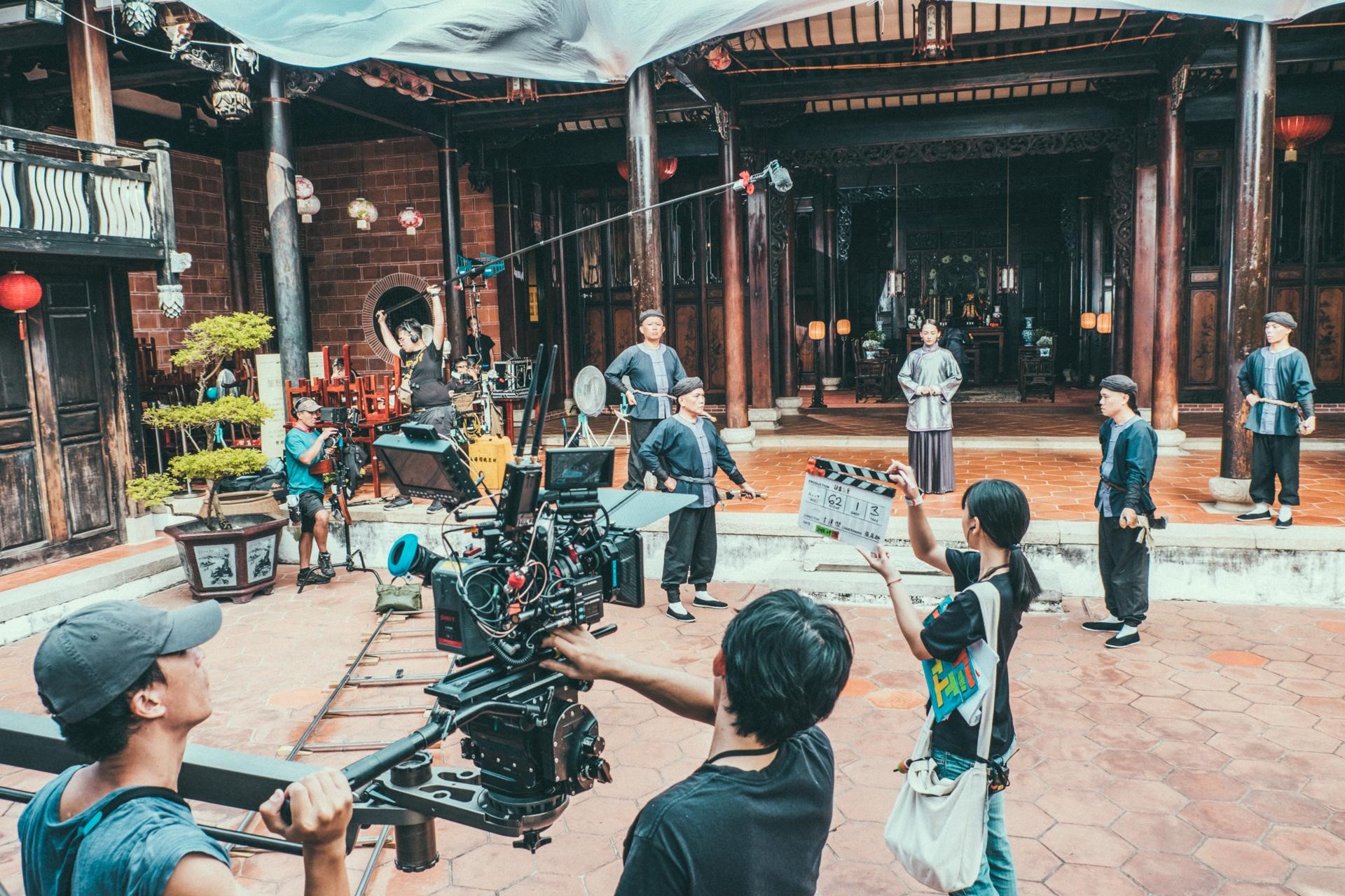 台中霧峰林家宮保第園區內，宅邸建築保存完整，成為《疑霧公堂》現成的主場景。（公視提供）