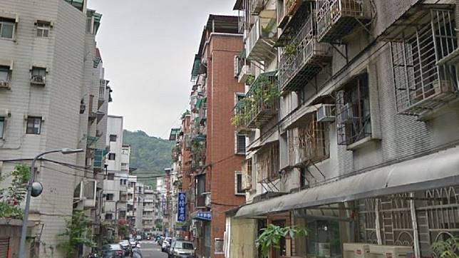 台北市知名髮廊宿舍發生男同事供毒給女同事吸食，導致女子猝死。（翻攝google map）