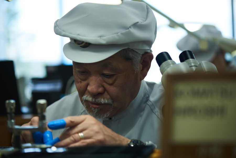 GS的製錶哲學仍致力於保存人手溫度，由老技師親手組裝的手錶更有fu。