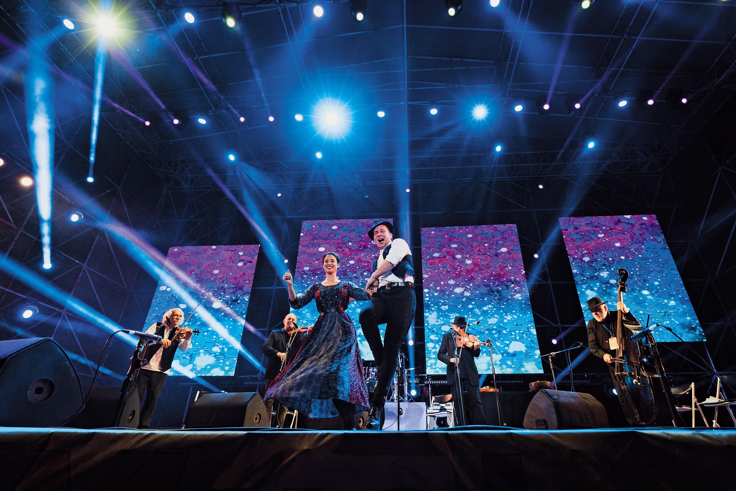 匈牙利音樂家合奏團 Muzsikás，以吉普賽民謠別具特色的演出，讓台灣觀眾親身體驗異國情調。（風潮提供）