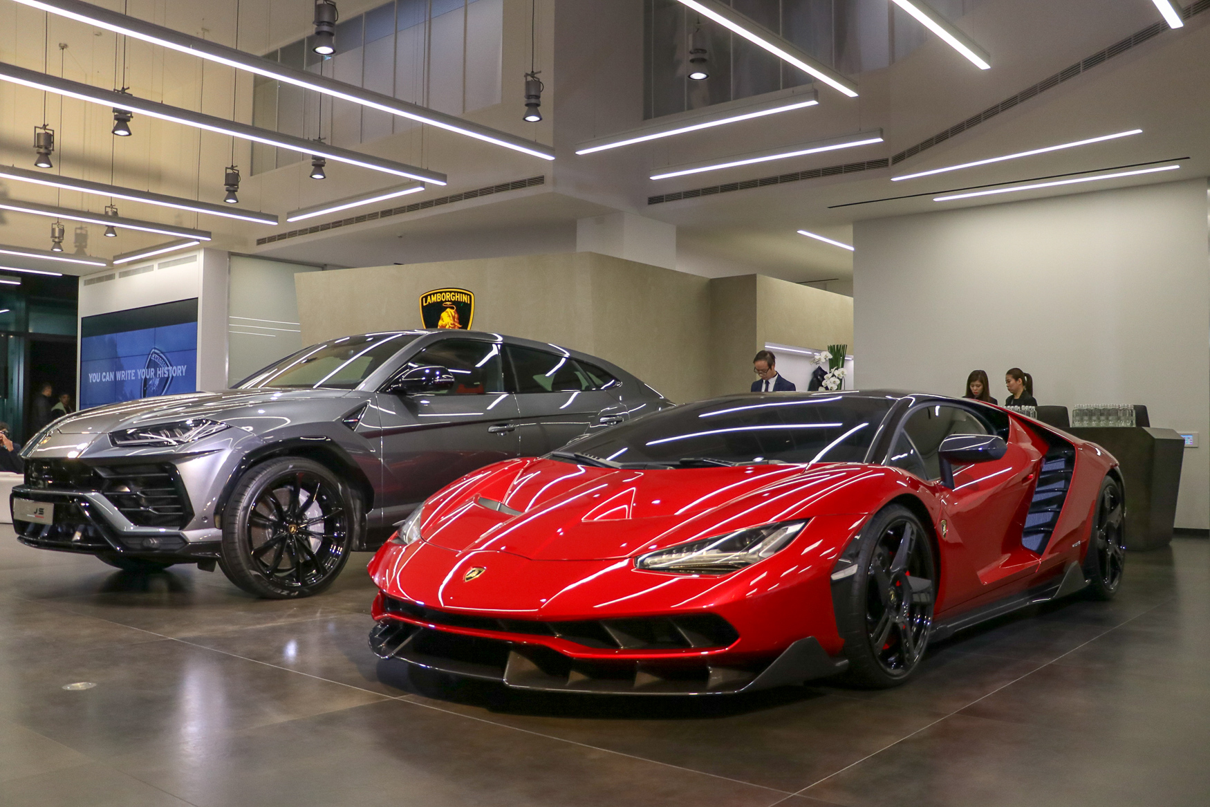 【蠻牛深耕台灣】Lamborghini台中全新據點開幕