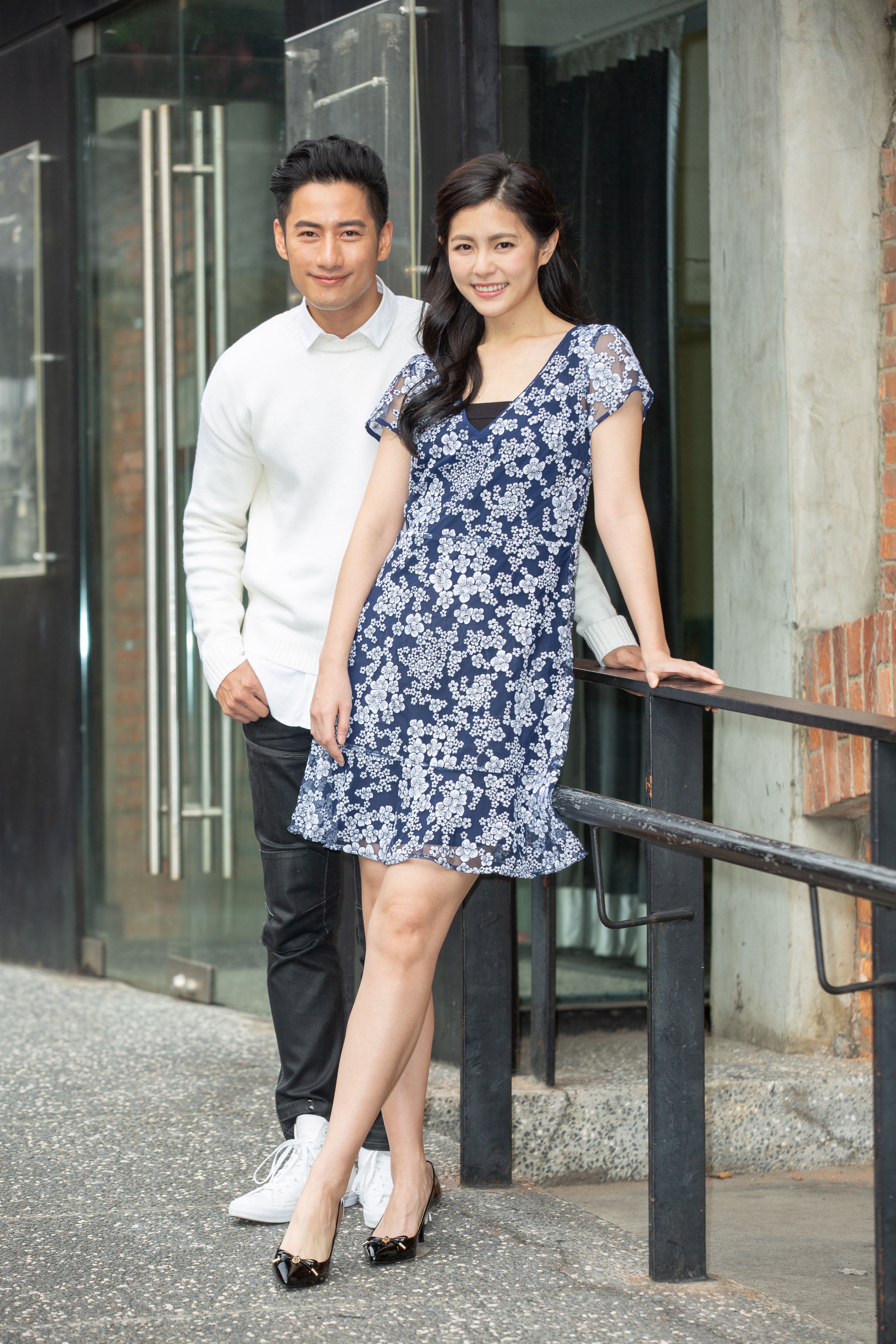 周孝安與任容萱飾演學校老師，也是學長與學妹關係，兩人拍片時默契不錯，不過拍完戲後就沒有再聯絡。