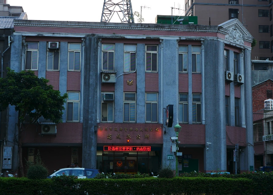 大同分局建成派出所轄內旅舍驚傳旅客產子昏迷事件。（翻攝自網路）