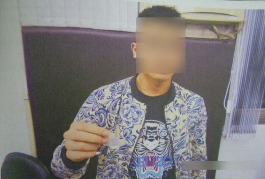 最後只有看熱鬧張男因持有K毒被帶回偵辦。（警方提供）